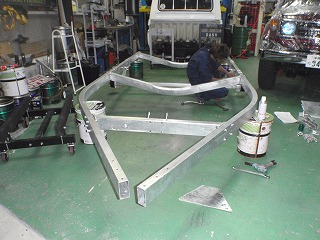 トレーラー入荷