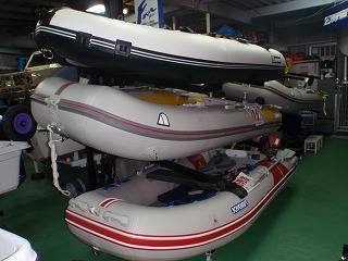 インフレータブルボート