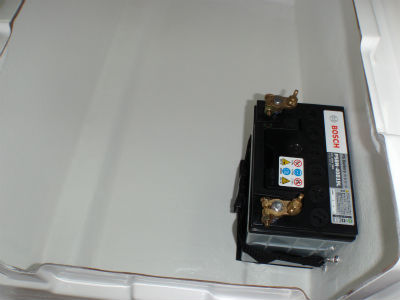 バッテリー固定