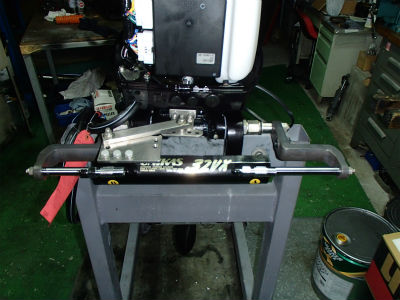 シリンダー取付