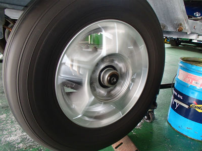 トレーラー整備