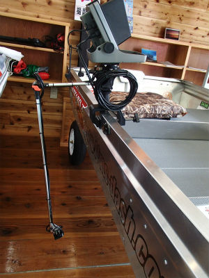 GPS/魚探　取付方法