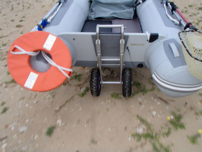 ボートドーリー