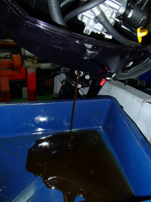 エンジンオイル交換