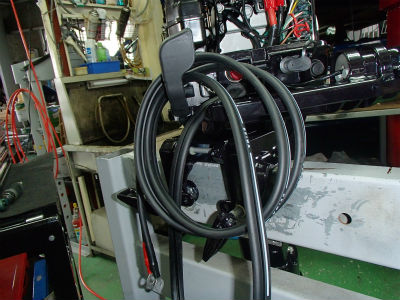 バッテリーコード