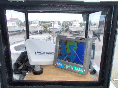 ＧＰＳ／魚探　取付