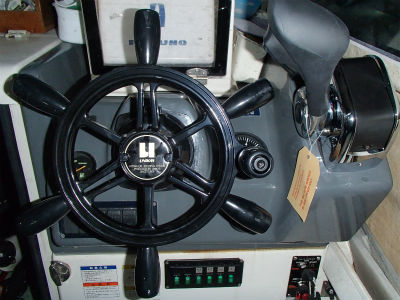 手動油圧操舵システム取付