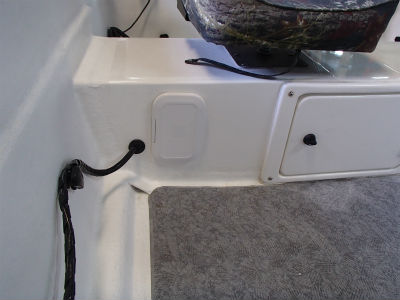 コンセントボックス取付