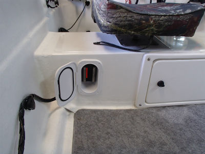 コンセントボックス取付