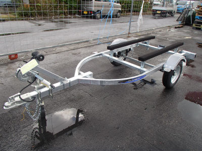 ＢＯＡＴ　ＭＢ　入荷