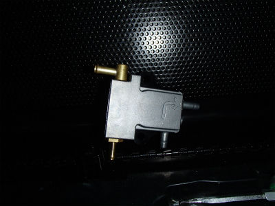 水冷式燃料ポンプ