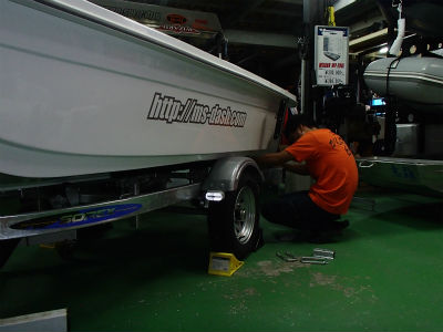 ローライダーガイド取付