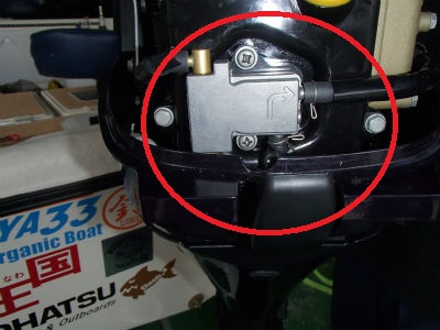 水冷式燃料ポンプ取付