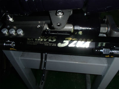 シリンダー取付