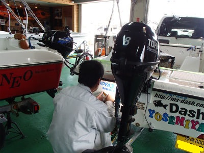 ステッカー剥がし