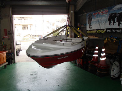 トレーラー入れ替え