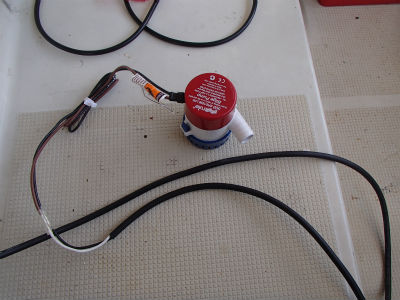 ビルジポンプ取付