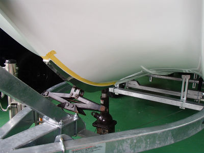 キールガード取付