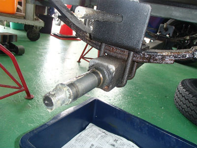 トレーラー点検・整備