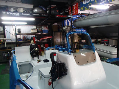 ウインドシールド取付