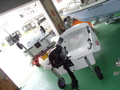 ミニボートがいっぱいっ