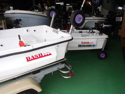 ミニボートがいっぱいっ