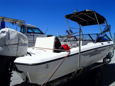 航海灯　点検・整備