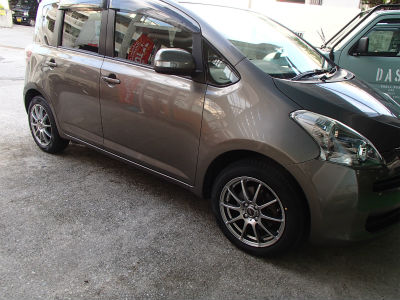 ホイルかわってる～