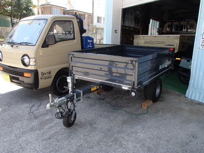 カーゴトレーラー