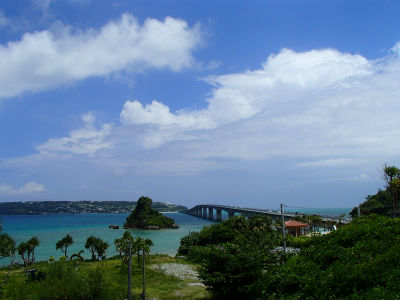 古宇利島方面へ