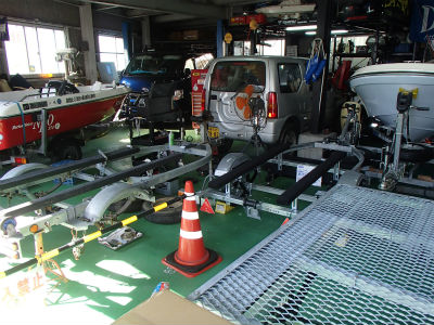 トレーラー整備