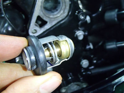 サーモスタット交換