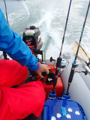 ２スト　５馬力船外機