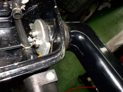 ハンドル　ガタツキ