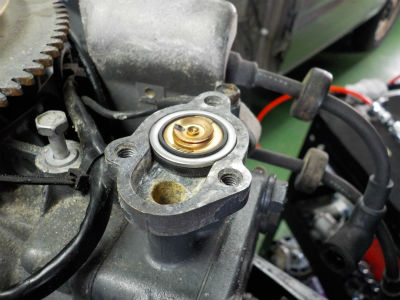 サーモスタット交換