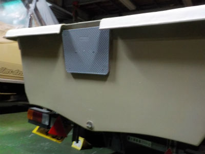 トランサムパッド