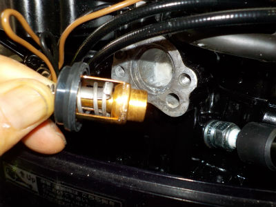 サーモスタット交換