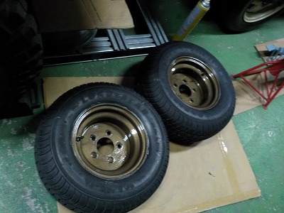 ボートトレーラー整備