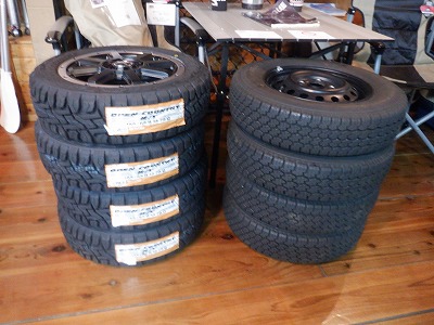 タイヤホイール入荷