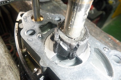 ２スト船外機　点検