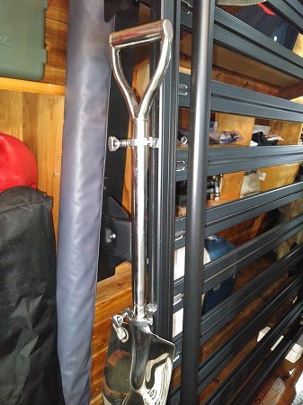 スコップホルダー