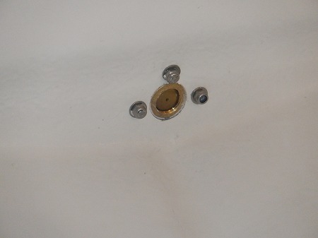 ドレンプラグ取付