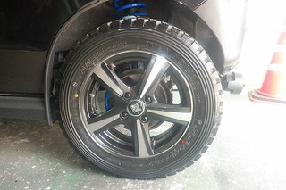 交換後のタイヤ