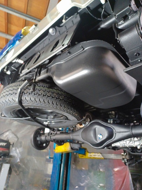 ラプターライナー塗装