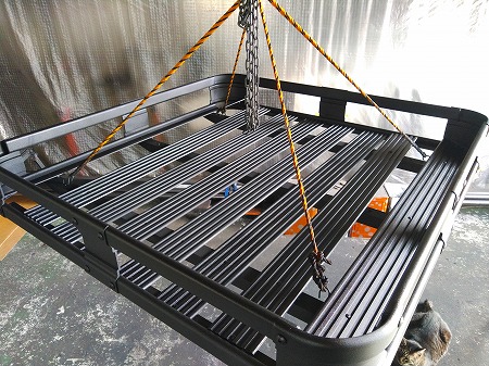 ルーフラック　ラプターライナー塗装