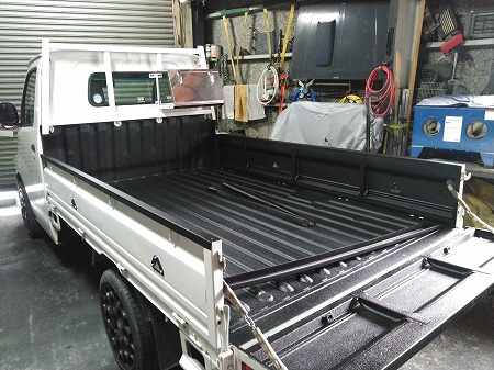 ラプターライナー塗装